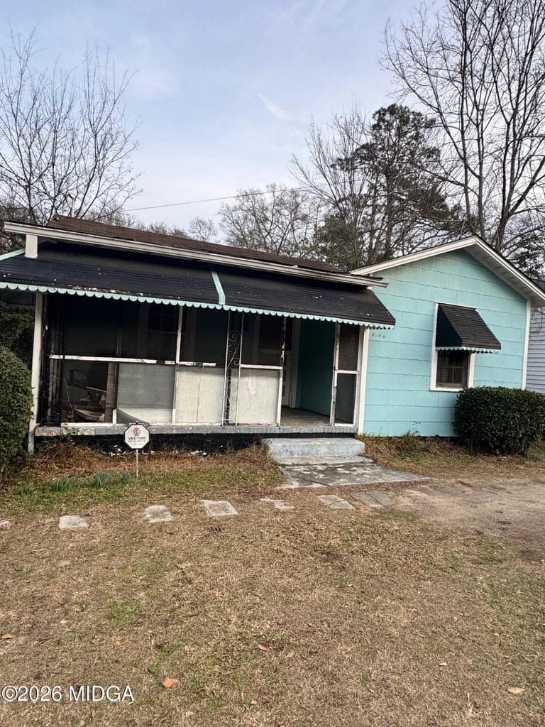 1046 Radio Dr, Macon